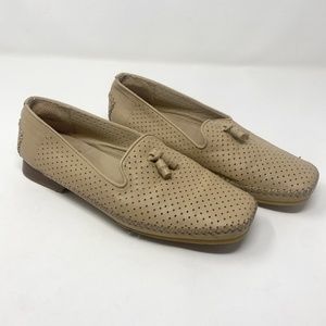 Stuart Weitzman Lincoln Tan Khaki Galaxy Women's Loafers Driving Mocs Moccasins